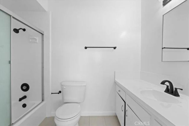 5829 E 2nd, Long Beach, CA 90803