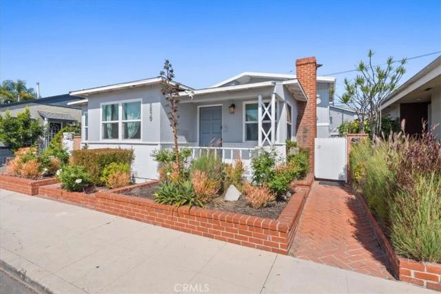 5829 E 2nd, Long Beach, CA 90803