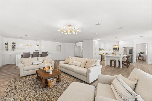 9615 Sedona Hills Court, Las Vegas, NV 89147