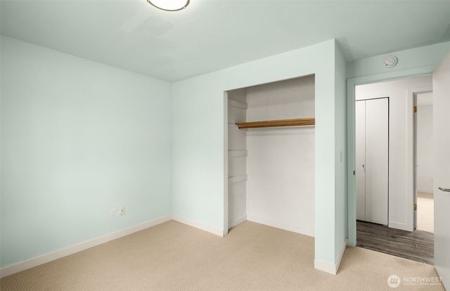 5200 110th Place NE, Marysville, WA 98271
