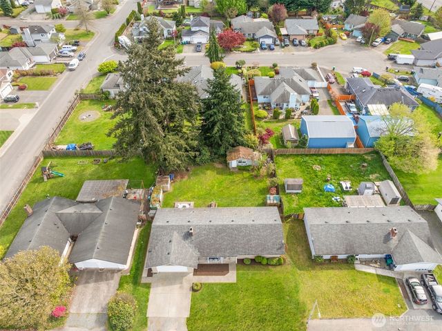 5200 110th Place NE, Marysville, WA 98271