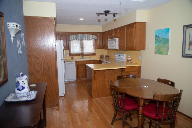 1200 MADISON Avenue, Council Bluffs, IA 51503