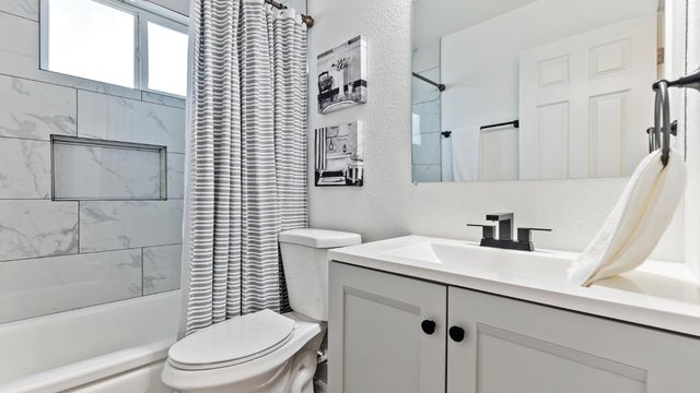 6400 Coyle Ave, Carmichael, CA 95608