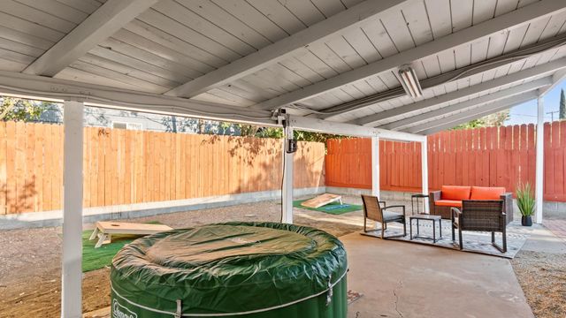 6400 Coyle Ave, Carmichael, CA 95608