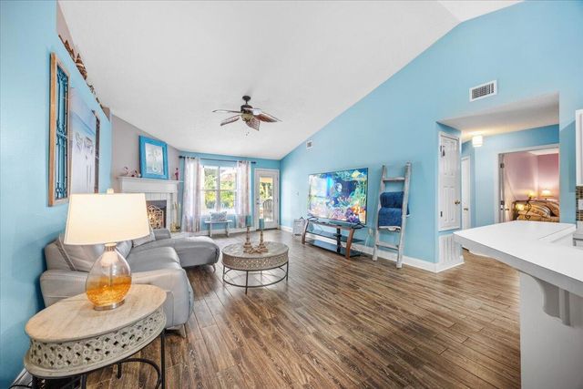 7006 Brighton Oaks Blvd Boulevard, Navarre, FL 32566