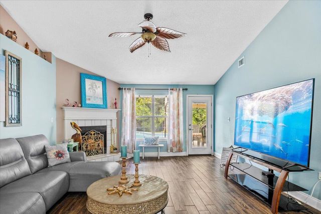 7006 Brighton Oaks Blvd Boulevard, Navarre, FL 32566