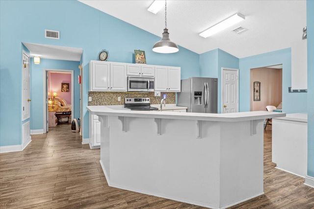7006 Brighton Oaks Blvd Boulevard, Navarre, FL 32566