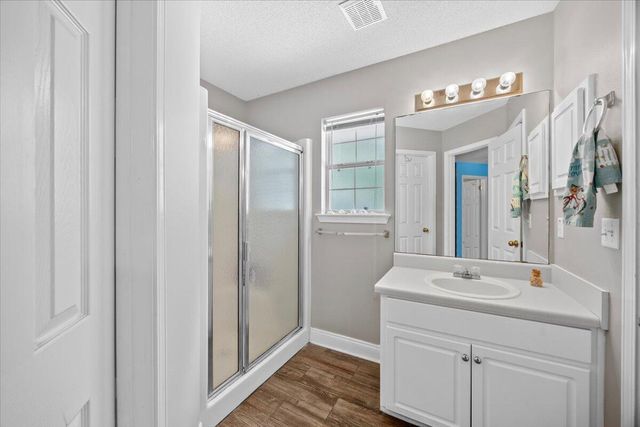 7006 Brighton Oaks Blvd Boulevard, Navarre, FL 32566