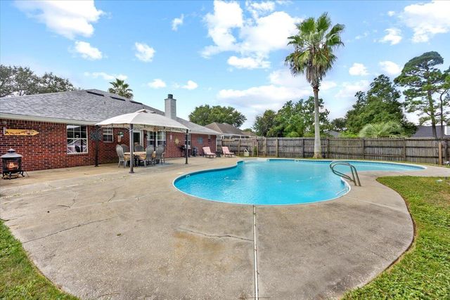 7006 Brighton Oaks Blvd Boulevard, Navarre, FL 32566