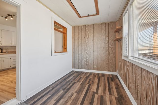 2511 Davisson Street, River Grove, IL 60171