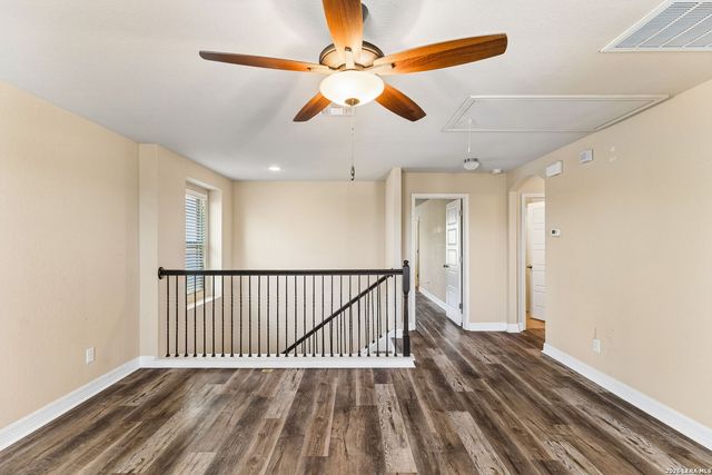 10622 Gentle Fox Bay, San Antonio, TX 78245