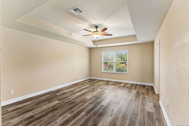 10622 Gentle Fox Bay, San Antonio, TX 78245