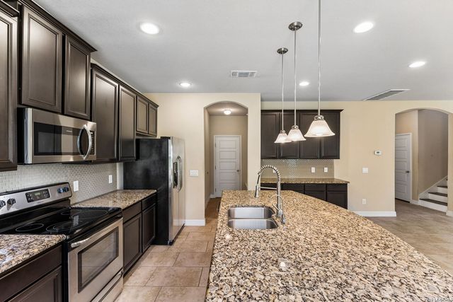 10622 Gentle Fox Bay, San Antonio, TX 78245