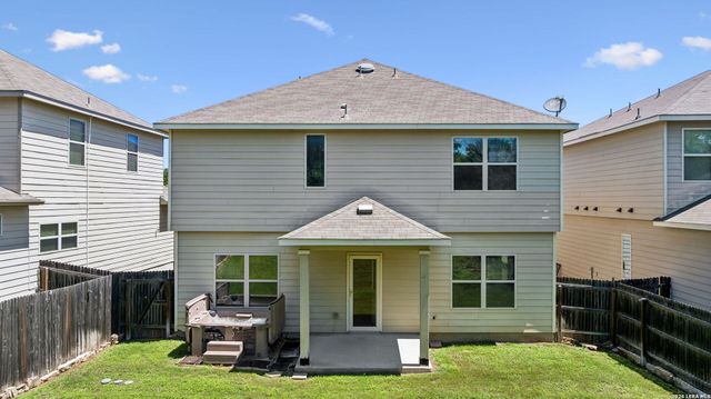 10622 Gentle Fox Bay, San Antonio, TX 78245