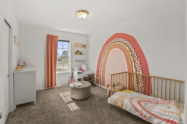 100 E Gailen LANE, Milton, WI 53563