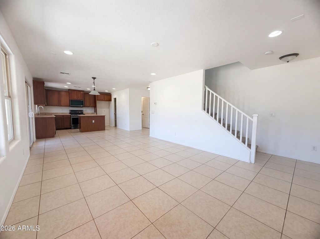 1043 E DANIELLA Drive, San Tan Valley, AZ 85140 — photo 3