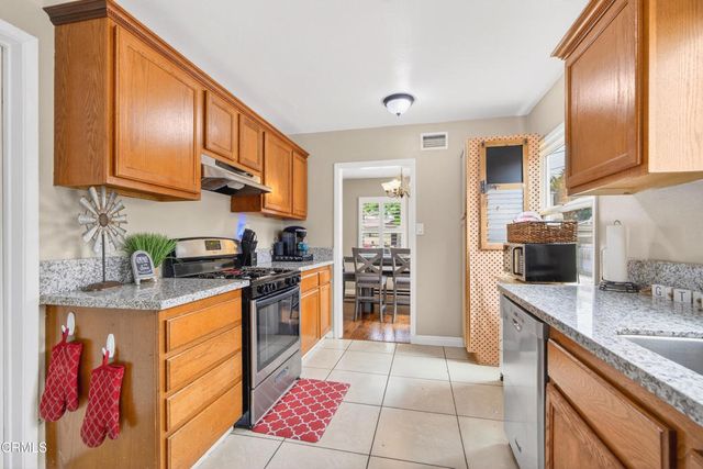 431 W Cornell Drive, Rialto, CA 92376