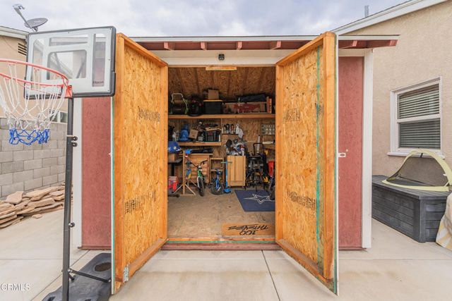 431 W Cornell Drive, Rialto, CA 92376