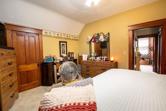 201 N Elm St, Whitewater, KS 67154