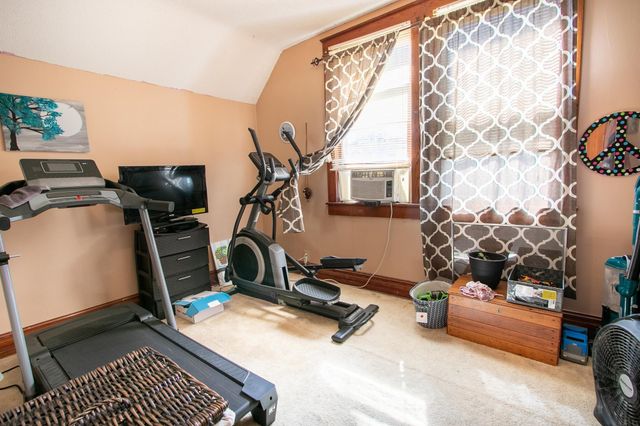 201 N Elm St, Whitewater, KS 67154