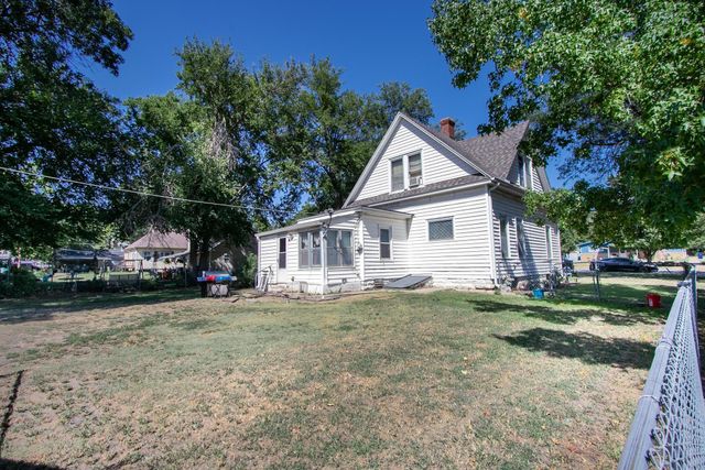 201 N Elm St, Whitewater, KS 67154