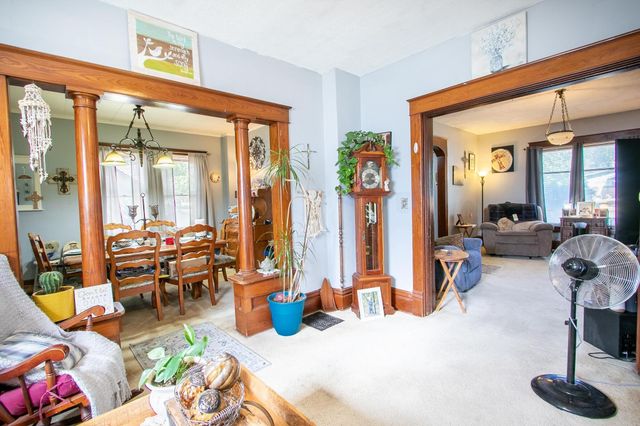 201 N Elm St, Whitewater, KS 67154