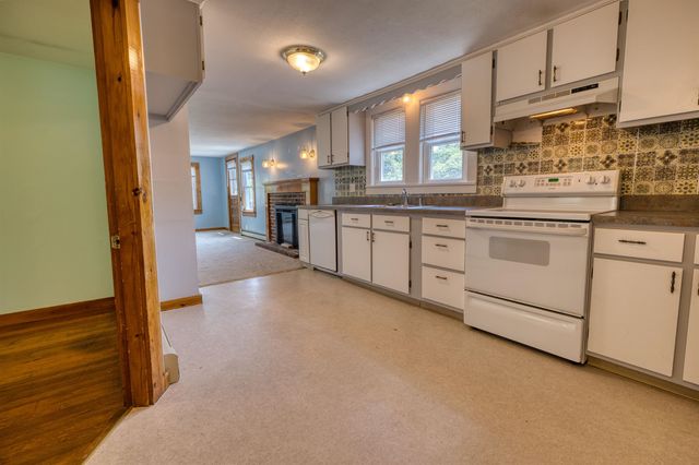 23 Riverlake Street, Alton, NH 03810
