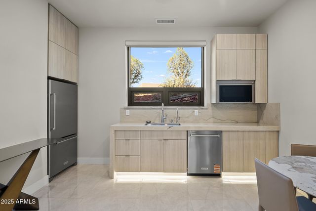 75 BELL ROCK Trail, Sedona, AZ 86336