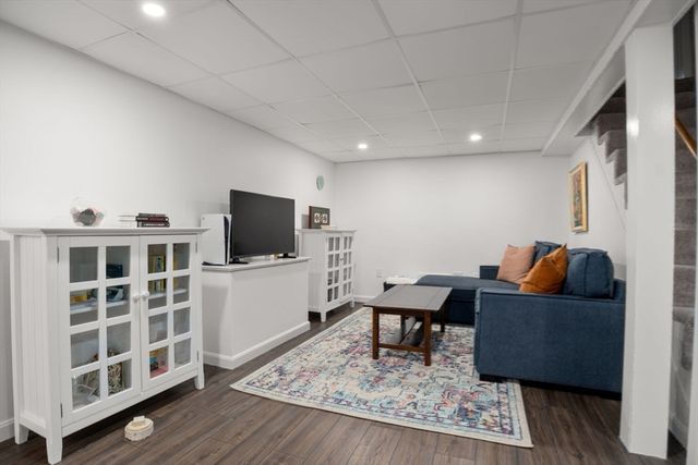 30 Vinal St, Hudson, MA 01749