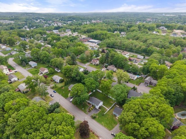 30 Vinal St, Hudson, MA 01749