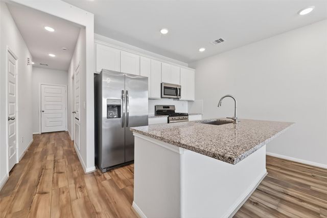 8327 Bristlecone Pine Way, Magnolia, TX 77354