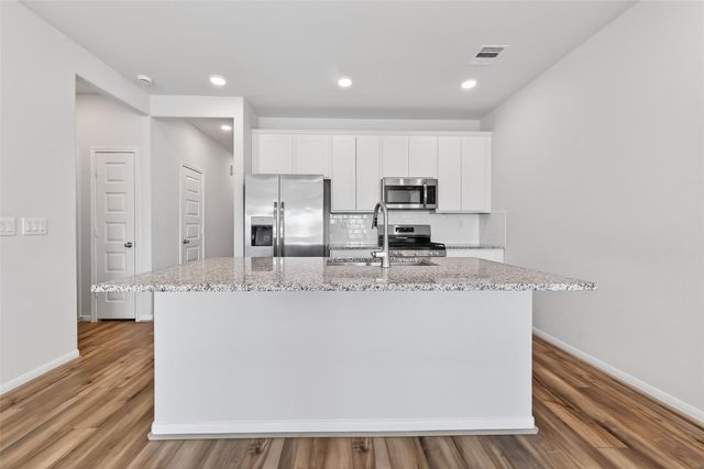 8327 Bristlecone Pine Way, Magnolia, TX 77354