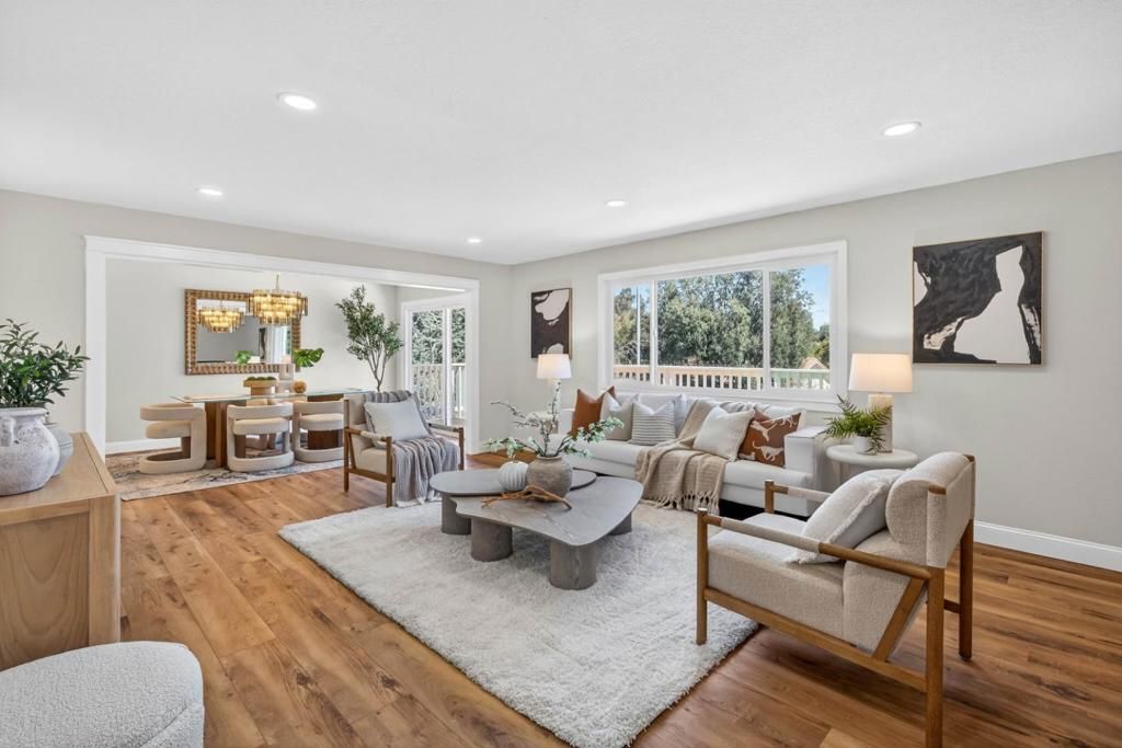 Image 4 of property listing at 10471 Scenic Boulevard, Cupertino, CA 95014