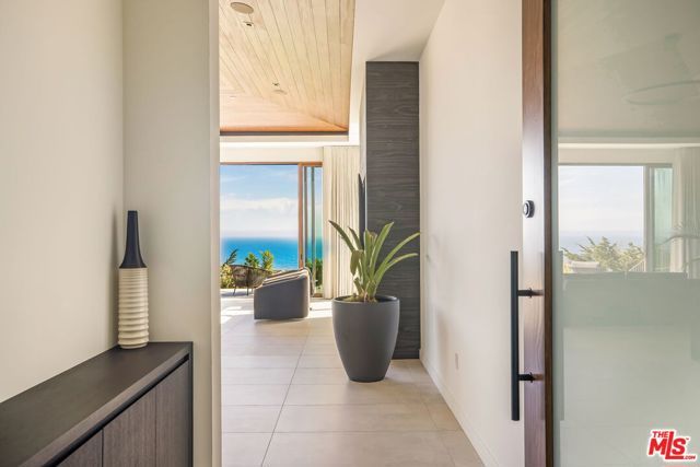 11809 Ellice Street, Malibu, CA 90265