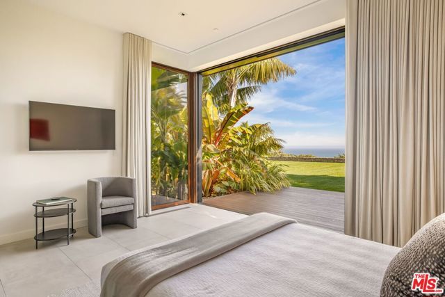 11809 Ellice Street, Malibu, CA 90265