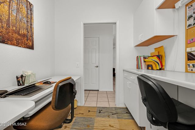 14561 N Sky Trail, Oro Valley, AZ 85755