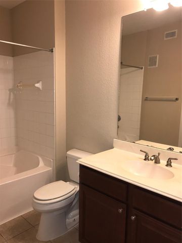 7575 Kirby Drive 2403, Houston, TX 77030