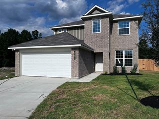 201 New Dawn Trail, Huntsville, TX 77320