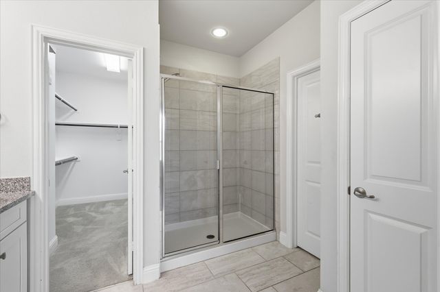 511 W Royal Lane, Irving, TX 75039