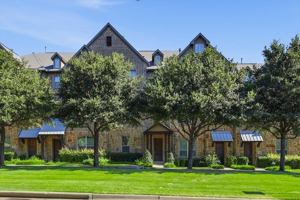 511 W Royal Lane, Irving, TX 75039