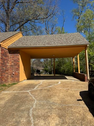 2951 BANNOCKBURN RD, Memphis, TN 38128