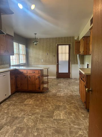 2951 BANNOCKBURN RD, Memphis, TN 38128