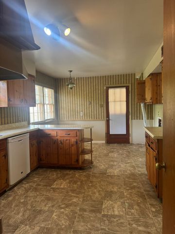 2951 BANNOCKBURN RD, Memphis, TN 38128