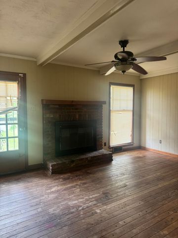 2951 BANNOCKBURN RD, Memphis, TN 38128