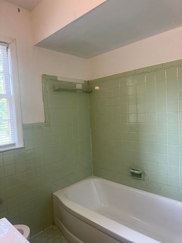 2951 BANNOCKBURN RD, Memphis, TN 38128