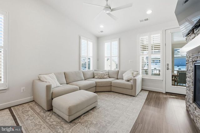 151 WINDFLOWER WAY, Stafford, VA 22554