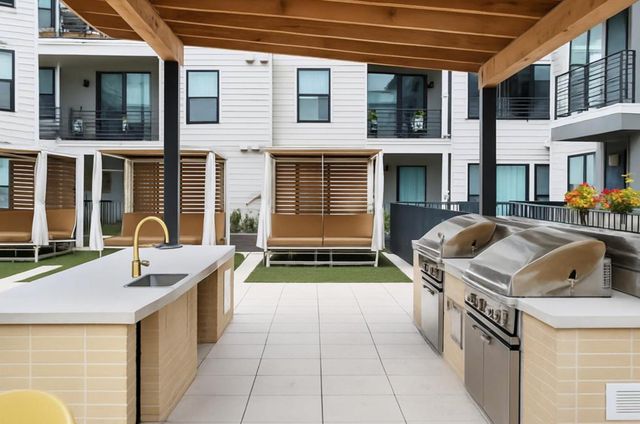 1701 Simond Ave 208, Austin, TX 78723