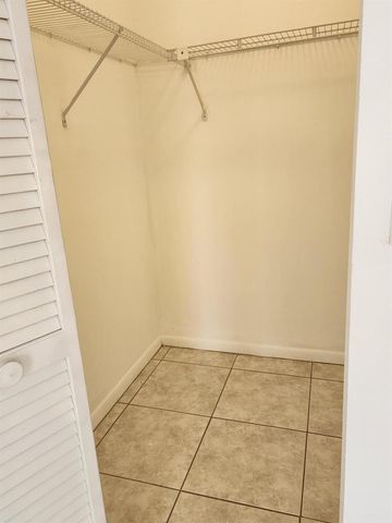 5437 Bonky Court, West Palm Beach, FL 33415