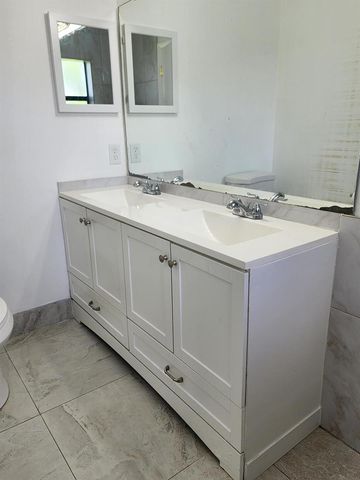 5437 Bonky Court, West Palm Beach, FL 33415