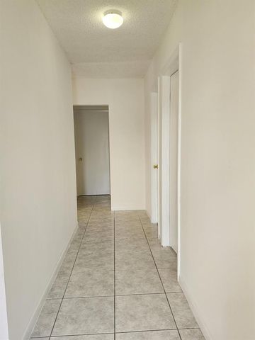 5437 Bonky Court, West Palm Beach, FL 33415